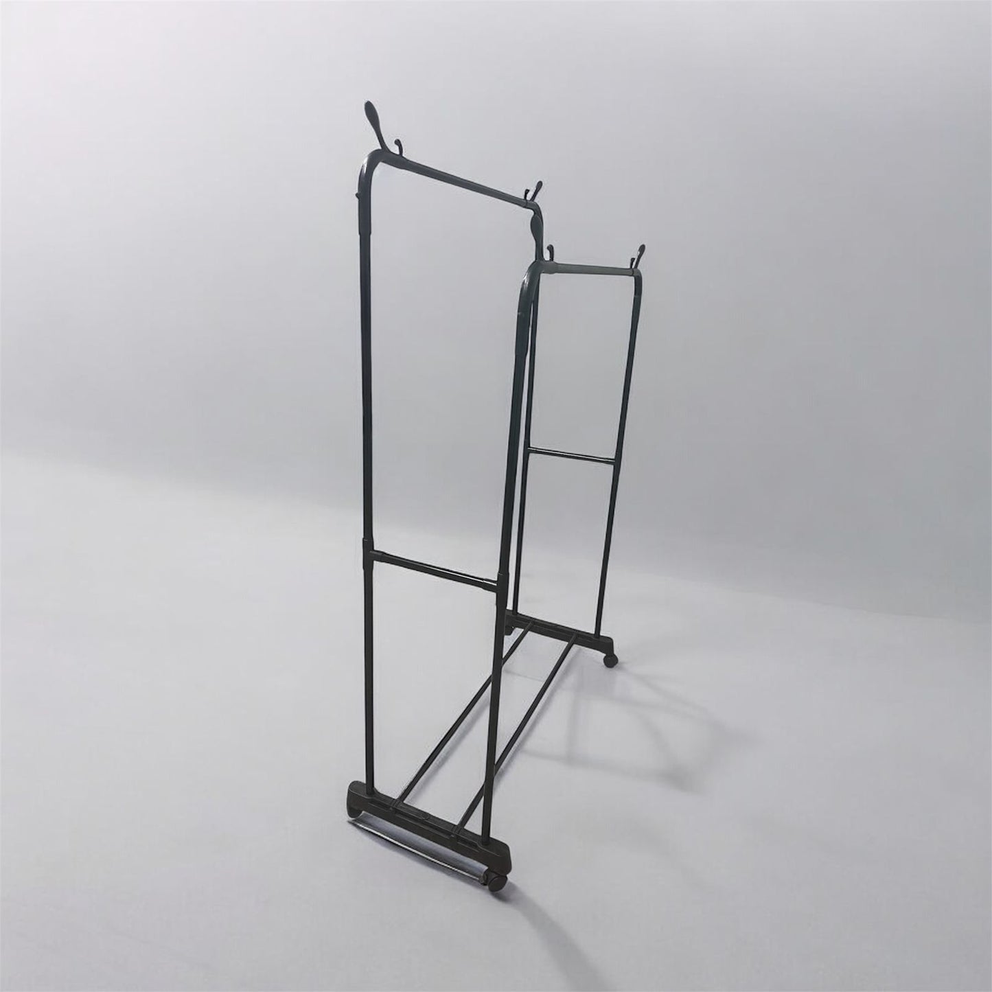 DOUBLE RAIL ROLLING GARMENT RACK